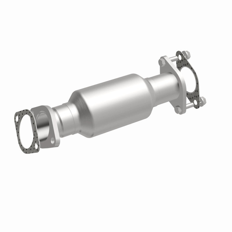 MagnaFlow Direct Fit Catalytic Converter 2011 Kia Sorento 3.5 Underbody