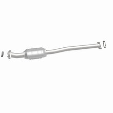 Load image into Gallery viewer, MagnaFlow Direct Fit Catalytic Converter Chevrolet-Geo 2001