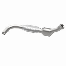 Load image into Gallery viewer, MagnaFlow Direct Fit Catalytic Converter 99-00 Ford Trucks 5.4L