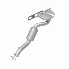 Load image into Gallery viewer, MagnaFlow Direct Fit Catalytic Converter BMW 3 01-05 Front