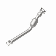 Load image into Gallery viewer, MagnaFlow Direct Fit Catalytic Converter 2005-2007 Cobalt 2 L Underbody