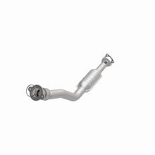 Load image into Gallery viewer, MagnaFlow Direct Fit Catalytic Converter 97-03 Chevy Malibu 3.1L