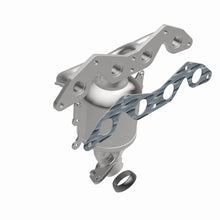 Load image into Gallery viewer, MagnaFlow Direct Fit Catalytic Converter Honda 00-05 Civic 1.7L