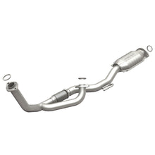 Load image into Gallery viewer, MagnaFlow Direct Fit Catalytic Converter 98-03 Avalon/Camry 3.0L