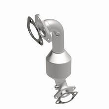 Load image into Gallery viewer, MagnaFlow Direct Fit Catalytic Converter 10-17 Ford Taurus/10-16 Lincoln MKT V6-3.5L