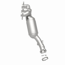 Load image into Gallery viewer, MagnaFlow Direct Fit Catalytic Converter 09-10 528i 3.0L Rear