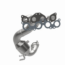 Load image into Gallery viewer, MagnaFlow Direct Fit Catalytic Converter 05-11 Volvo XC90 4.4L Rear