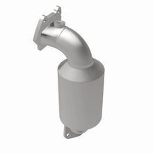 Load image into Gallery viewer, MagnaFlow Direct Fit Federal Catalytic Converter OEM 11-14 Dodge Avenger V6 - 3.6 LFLEX