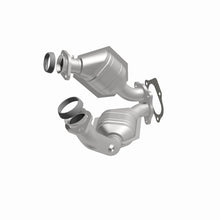 Load image into Gallery viewer, MagnaFlow Direct Fit Catalytic Converter 01-04 Explorer OEM