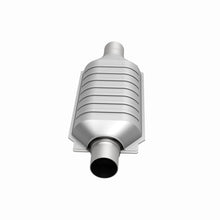 Load image into Gallery viewer, MagnaFlow Universal Catalytic Converter 2.5