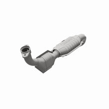 Load image into Gallery viewer, MagnaFlow Direct Fit Catalytic Converter 04-06 Ford F150 5.4L Driver Side