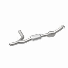 Load image into Gallery viewer, MagnaFlow Direct Fit Catalytic Converter 97-98 E150/E250 4.2L PS