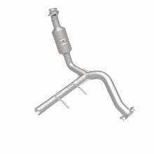 Load image into Gallery viewer, MagnaFlow Direct Fit Catalytic Converter 2009 f-150 V8 5.4 OEM Underbody