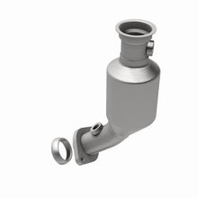 Load image into Gallery viewer, MagnaFlow DF Cat Conv 99-05 Subaru Forester/96-97 &amp; 99-05 Impreza/01-03 Legacy/00-05 Outback Frt/Rr