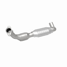 Load image into Gallery viewer, MagnaFlow Direct Fit Catalytic Converter 01-02 Ford F-150 5.4L