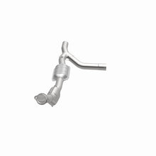 Load image into Gallery viewer, MagnaFlow Direct Fit Catalytic Converter 97-98 E150/E250 4.2L PS
