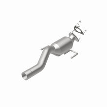 Load image into Gallery viewer, MagnaFlow Direct Fit Catalytic Converter 04-06 Porsche Cayenne 3.2L