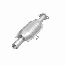 Load image into Gallery viewer, MagnaFlow Direct Fit Catalytic Converter GM