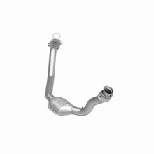 Load image into Gallery viewer, MagnaFlow Direct Fit Catalytic Converter 96-98 Explorer-Mountaineer