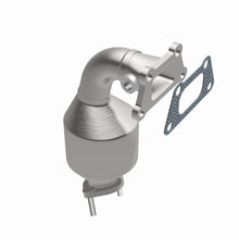 Load image into Gallery viewer, MagnaFlow Direct Fit Catalytic Converter 10-11 Equinox 3.0L Underbody