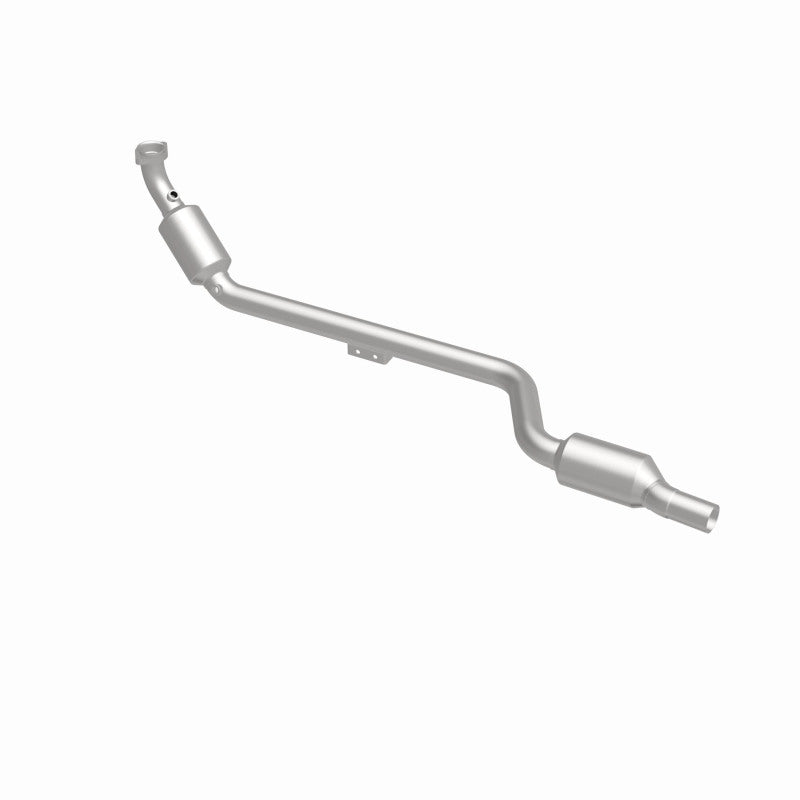 MagnaFlow Direct Fit Catalytic Converter 02-04 Mercedes C32 3.2L Passenger Side