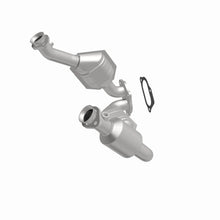 Load image into Gallery viewer, MagnaFlow Direct Fit Catalytic Converter 03-04 Ranger 3.0L