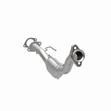 Load image into Gallery viewer, MagnaFlow Direct Fit Catalytic Converter 96-98 Explorer-Mountaineer