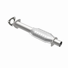 Load image into Gallery viewer, MagnaFlow Direct Fit Catalytic Converter 95-98 GM S10 Pickup 4.3L
