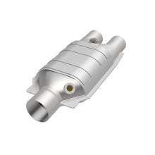 Load image into Gallery viewer, MagnaFlow Universal Catalytic Converter 2.5/2 single/dual O2 OEM