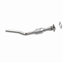Load image into Gallery viewer, MagnaFlow Direct Fit Catalytic Converter 98-99 Chrysler Cirrus 2.4