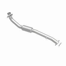 Load image into Gallery viewer, MagnaFlow Direct Fit Catalytic Converter 2009-2012 Highlander 2.7 L Underbody