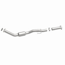 Load image into Gallery viewer, MagnaFlow Direct Fit Catalytic Converter 03 Chevy Trailblazer 4.2L