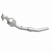 Load image into Gallery viewer, MagnaFlow Direct Fit Catalytic Converter 02-03 Freelander 2.5L