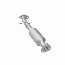 Load image into Gallery viewer, MagnaFlow California Direct Fit Catalytic Converter 1995 Kia Sportage 2.0L
