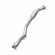 Load image into Gallery viewer, MagnaFlow Direct Fit Catalytic Converter 04/06 VW Phaeton 4.2L Front Driver Side