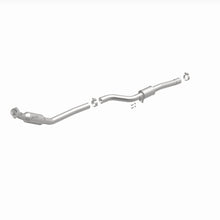 Load image into Gallery viewer, MagnaFlow Direct Fit Catalytic Converter 2013-2017 SL550 V8 4.6 OEM Underbody