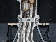 Load image into Gallery viewer, AWE Tuning BMW F8X M3/M4 Track Edition Cat-Back Exhaust - Diamond Black Tips