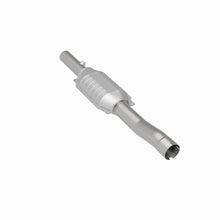 Load image into Gallery viewer, MagnaFlow Direct Fit Catalytic Converter 99-01 Grand Cherokee 4.0L