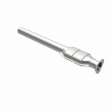 Load image into Gallery viewer, MagnaFlow Direct Fit Catalytic Converter 1999 Ford E250 5.4L