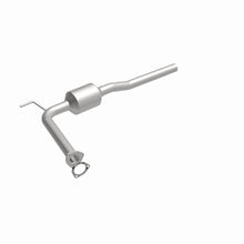 Load image into Gallery viewer, MagnaFlow Direct Fit Catalytic Converter 1993/1995 Volkswagen EuroVan 2.5L