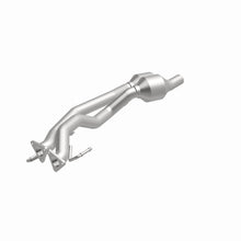 Load image into Gallery viewer, MagnaFlow Direct Fit Catalytic Converter 07 VW Touareg 3.6L Rear