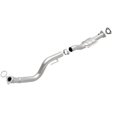 Load image into Gallery viewer, MagnaFlow Direct Fit Catalytic Converter 03-07 GM 2500/3500 P/S OEM