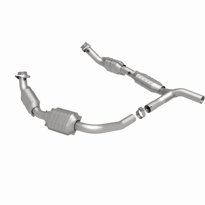 MagnaFlow Direct Fit Catalytic Converter 07-08 Ford E-150 4.6L