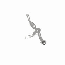 Load image into Gallery viewer, MagnaFlow Direct Fit Catalytic Converter California Grade 07-08 Ford Ranger 3.0L