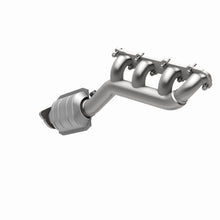 Load image into Gallery viewer, MagnaFlow Direct Fit Catalytic Converter 06-09 Cadillac STS 4.4L Passenger Side