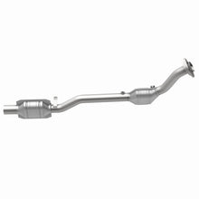 Load image into Gallery viewer, MagnaFlow Direct Fit Catalytic Converter 99-01 Ford Explorer 5.0L
