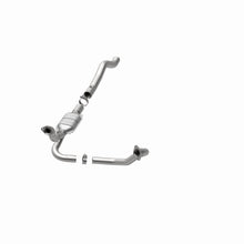 Load image into Gallery viewer, MagnaFlow Direct Fit Catalytic Converter 2003 Ram 1500 5.7 2WD OEM