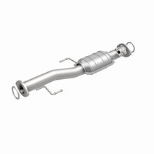 Load image into Gallery viewer, MagnaFlow Direct Fit Catalytic Converter 99-02 4Runner 3.4L rear OEM