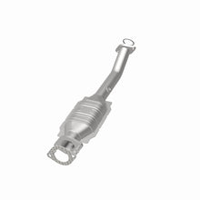 Load image into Gallery viewer, MagnaFlow Direct Fit Catalytic Converter 07 Titan 5.6L D/S rr OEM