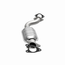 Load image into Gallery viewer, MagnaFlow Direct Fit Catalytic Converter 96-97 Contour 2.5L A/T Rear
